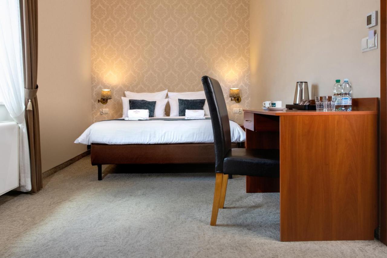 Globus 3* Krakow